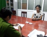 Giật hai dây chuyền, tên cướp bị chính nạn nhân khống chế nộp công an