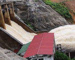Mưa lớn, các thủy điện xả lũ