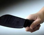 Giành chỗ bán trên lề đường Sài Gòn, chém người chấn thương sọ não