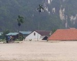 Cả xã chìm trong nước lũ, 600 nhà dân ngập đến nóc
