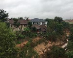 Nhà xây không phép lấn lòng suối... đổ sập