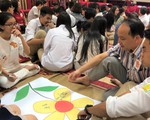 Buổi họp phụ huynh cả mẹ lẫn con đều khóc