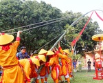Người Huế dựng nêu để xua đuổi tà ma trong Đại Nội đón Tết