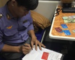 Tổ tàu SE24 trả lại 33,6 triệu đồng cho khách bỏ quên dịp tết
