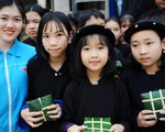 Hào hứng gói bánh chưng, đi chợ xuân 