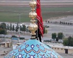 Xôn xao Iran lần đầu treo ‘lá cờ phục hận’ tưởng niệm tướng Soleimani