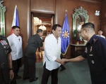 Tổng thống Duterte lệnh sẵn sàng sơ tán 1,2 triệu người Philippines ở Trung Đông