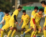 U23 Việt Nam tập rê dắt bóng trước trận gặp UAE