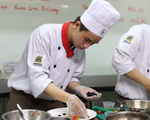 Bỏ đại học luật đi học nghề bếp