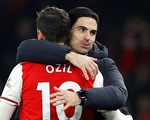 Arsenal thực dụng hơn khi không còn Ozil