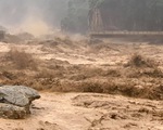 Lũ thượng nguồn sông Đăk Mi, hàng trăm công nhân bị cô lập