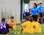 Cầu thủ nữ Phong Phú Hà Nam bỏ thi đấu để phản đối quyết định của trọng tài