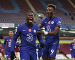 Premier League sáng 1-11: Chelsea đại thắng, Liverpool chiếm ngôi đầu bảng