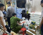 Phát hiện hàng trăm ký bột ngọt Trung Quốc giả dạng Ajinomoto ở quận 8