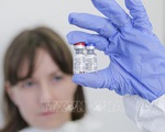 Bộ Y tế Nga cho phép tiêm vắc xin Sputnik V cho người trên 60 tuổi
