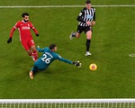 Dứt điểm kém, Liverpool bị Newcastle cầm chân