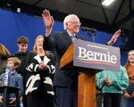 Bầu cử sơ bộ Mỹ: Ông Bernie Sanders dẫn đầu trong Đảng Dân chủ