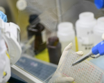 Bút, thẻ đeo chống virus là bịa đặt