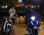 Mưa trái mùa giải nhiệt cho nhiều tỉnh Nam Bộ đang nóng bức