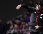 Klopp bại trận vì tư cách trưởng thượng trước Simeone