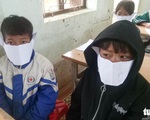 Đăng hình ảnh học sinh đeo khẩu trang giấy, sao lại phê bình giáo viên?