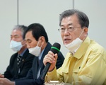 Tổng thống Hàn Quốc tới Daegu, cử thủ tướng ở lại chống dịch