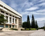 Nhiều trường đại học cho sinh viên nghỉ học vô thời hạn