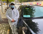 Những tài xế tình nguyện lao ra đường khi quê hương 