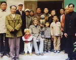 Đi tìm màu tím hoa sim - Kỳ 6: Nghèo vật chất mà giàu nghĩa nhân