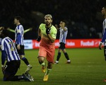 Aguero đưa Man City vào tứ kết Cúp FA, Tottenham bị loại