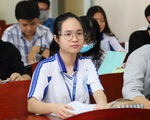 Sáng nay, sinh viên ĐH Y dược TP.HCM trở lại trường