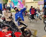 Giá dầu thế giới giảm kỷ lục 4 năm, trong nước chờ chu kỳ điều chỉnh giá