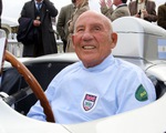 Huyền thoại F1 Sir Stirling Moss qua đời ở tuổi 90