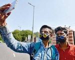 Ấn Độ yêu cầu người cách ly tại nhà gửi ảnh selfie mỗi giờ để kiểm tra vị trí