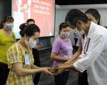 Một công ty tặng vàng tri ân 194 công nhân mùa dịch COVID-19