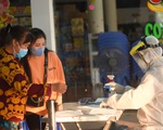 TP.HCM ngưng lấy mẫu xét nghiệm sàng lọc COVID-19 tại sân bay, nhà ga