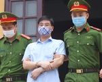 Vụ gian lận thi cử tại Hòa Bình: Cựu thượng tá công an không nhận tội