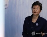 Nữ tổng thống đầu tiên của Hàn Quốc bị tăng lên 35 năm tù vì nhận hối lộ