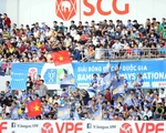 5.000 khán giả trên sân Bà Rịa - Vũng Tàu hò reo với chiến thắng đội nhà
