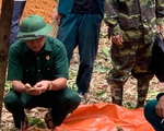 Tìm cá nhân, đơn vị khai quật lần đầu 13 mộ liệt sĩ không hài cốt