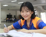 "Tôi nghĩ mình phải vững lên thôi, phải học cho thành người..."