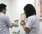 Sở Y tế TP.HCM kiến nghị ‘bấm lỗ’ chứng chỉ hành nghề bác sĩ ‘vẽ bệnh moi tiền’
