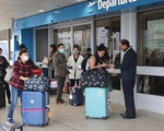 344 công dân Việt từ Úc và New Zealand về Tân Sơn Nhất, được cách ly ngay