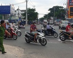 Trộm xe máy bỏ chạy, đâm chủ xe rượt đuổi bị thương trên đường Kênh Nước Đen