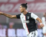Ronaldo solo từ giữa sân và ghi bàn, Juventus thắng dễ Genoa