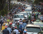 Cải thiện giao thông TP.HCM: Chờ ai, chờ bao lâu nữa?