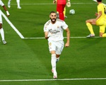 Benzema lập cú đúp đưa Real Madrid lên ngôi vô địch La Liga
