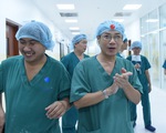 Báo chí quốc tế đưa tin về cuộc phẫu thuật tách rời trẻ song sinh dính liền của Việt Nam