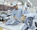 Nhiều doanh nghiệp dệt may vẫn "ngóng" đơn hàng