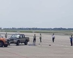 Nhân viên vệ sinh bị xe bán tải tông chết trong sân bay Nội Bài